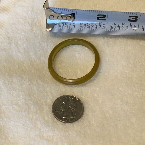 Vintage Bakelite Napkin Rings Lot of 4 Tested - Picture 10 of 10